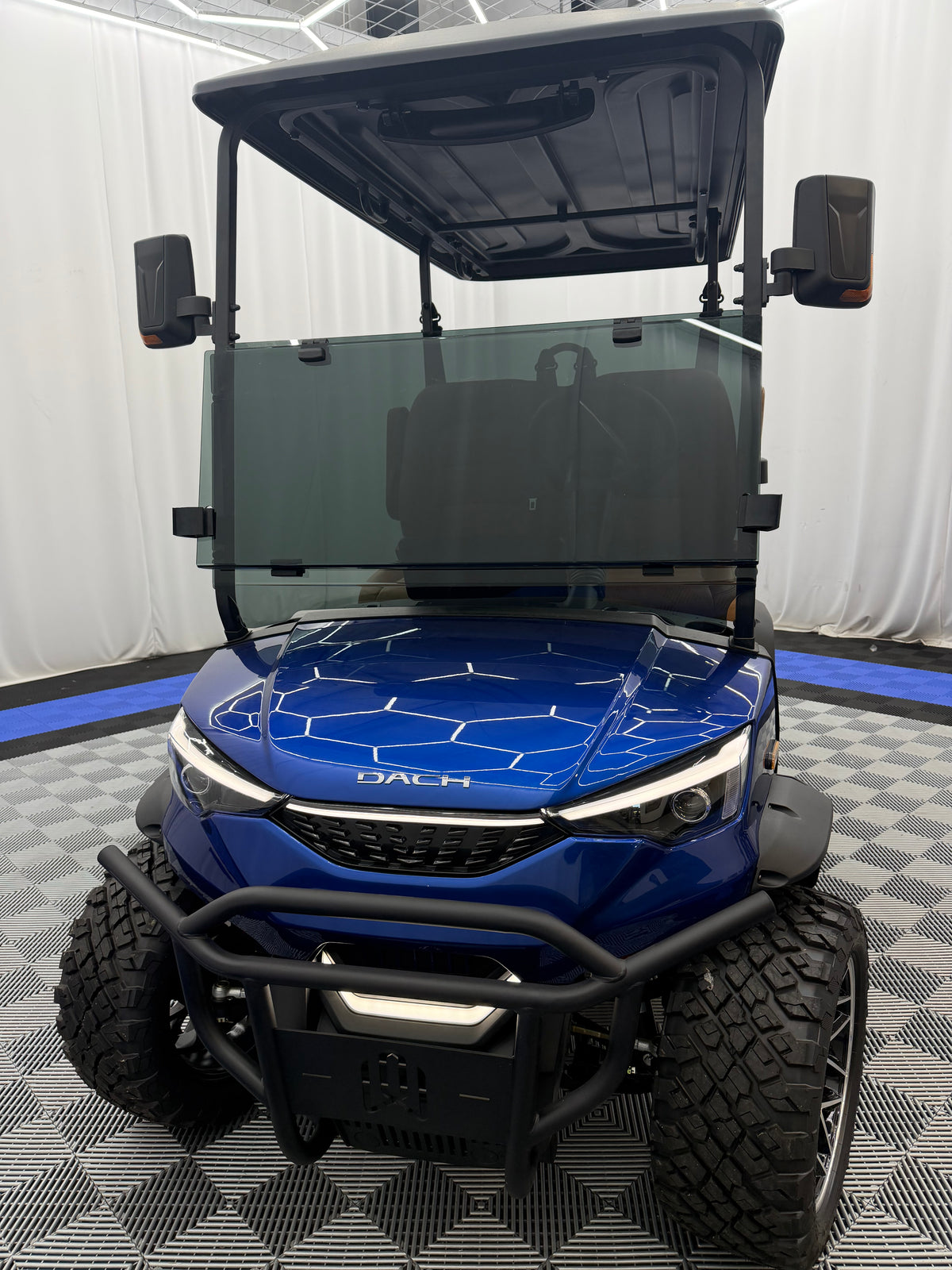 Dach Falcon Ultra Tinted Windshield (HEAVY DUTY) - Dark Tint
