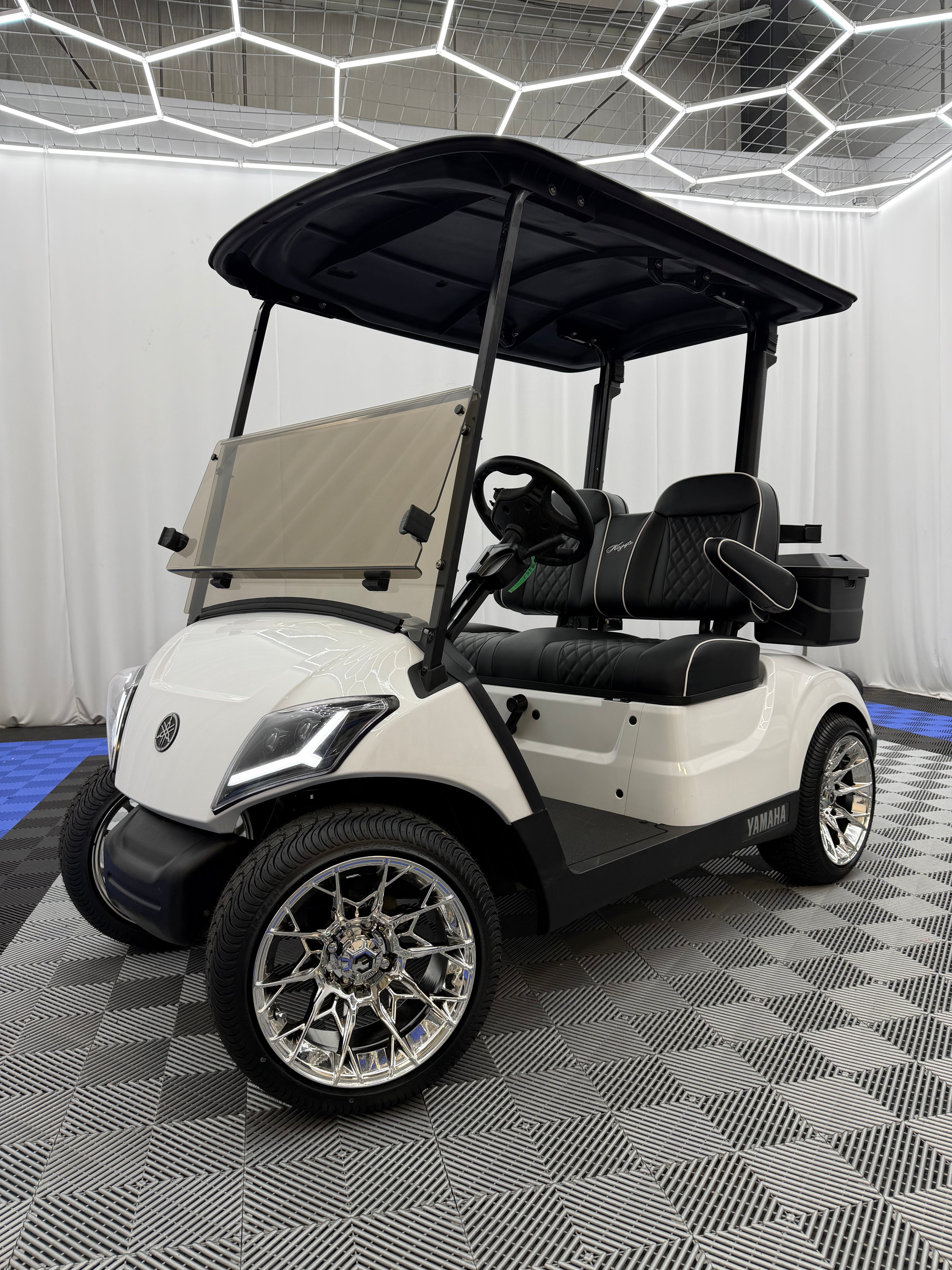 Yamaha Drive2 Pearl White Body Kit OEM 2017+
