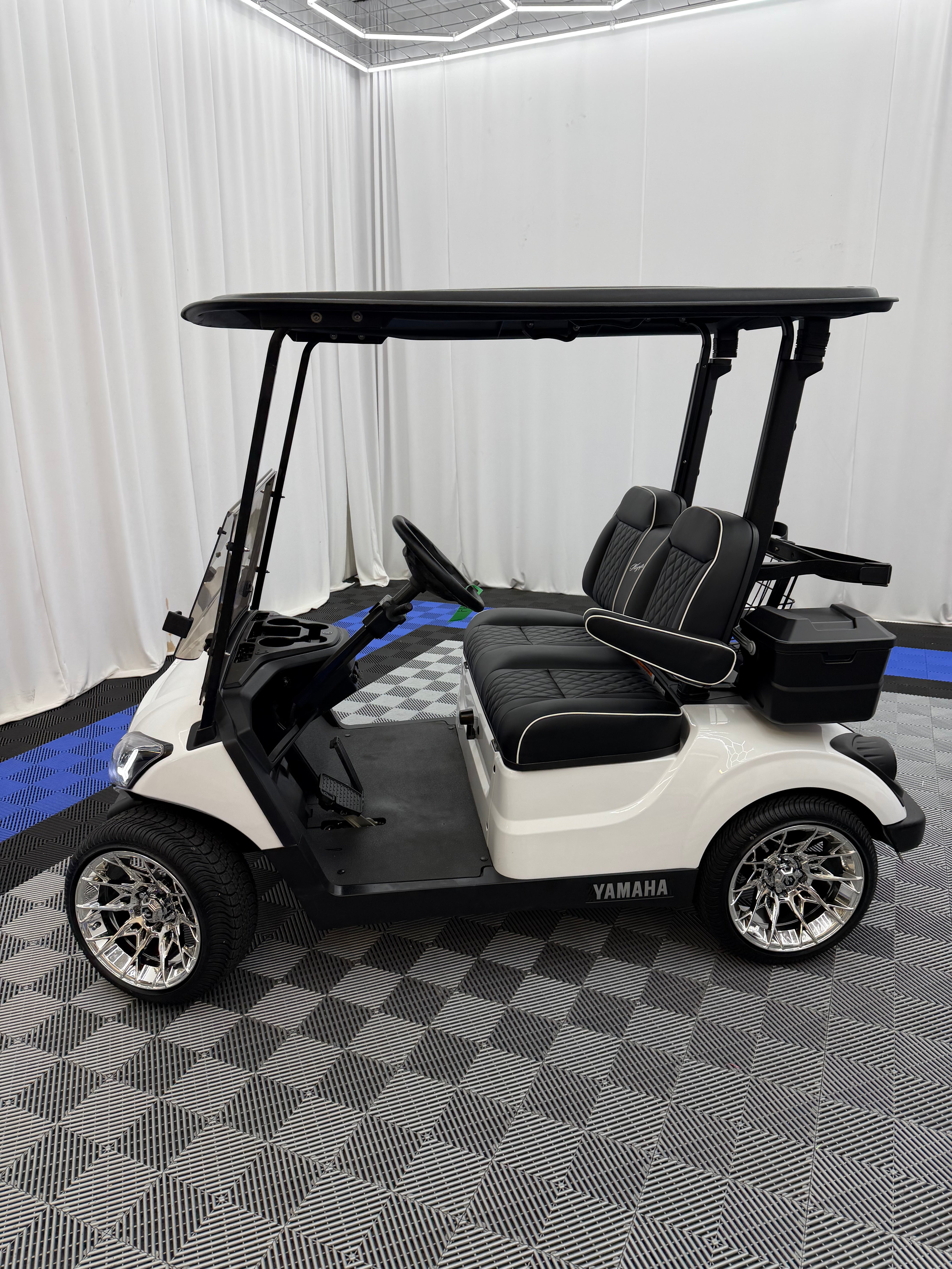 Yamaha Drive2 Pearl White Body Kit OEM 2017+