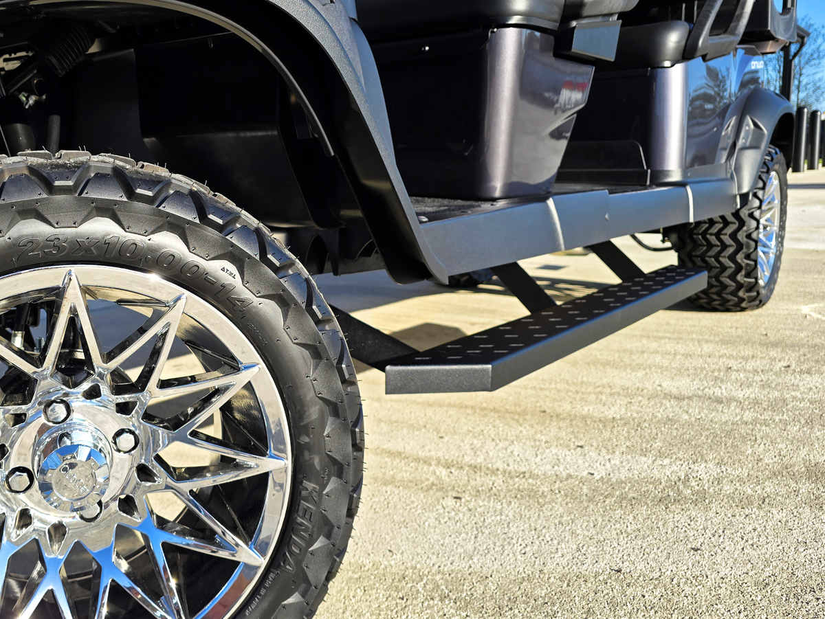 Club Car Onward XL Trailsteps™ (6 Passenger)